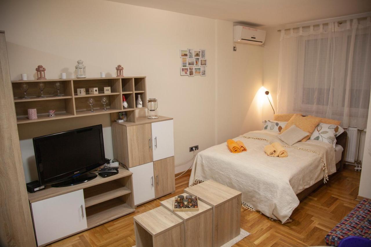 Apartment Vas Raj Нови Сад Екстериор снимка